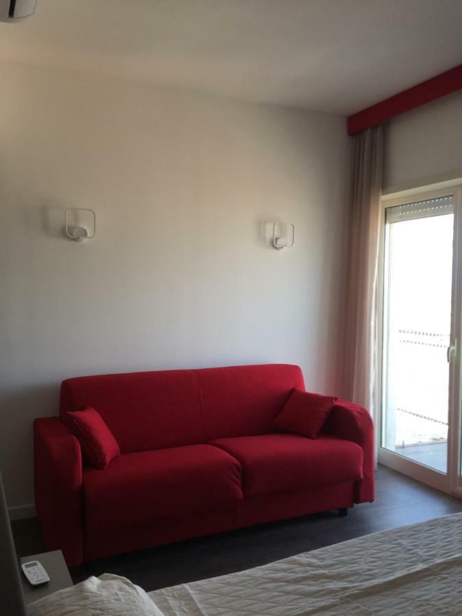 Appartement Residenza Garibaldi à Naples Extérieur photo