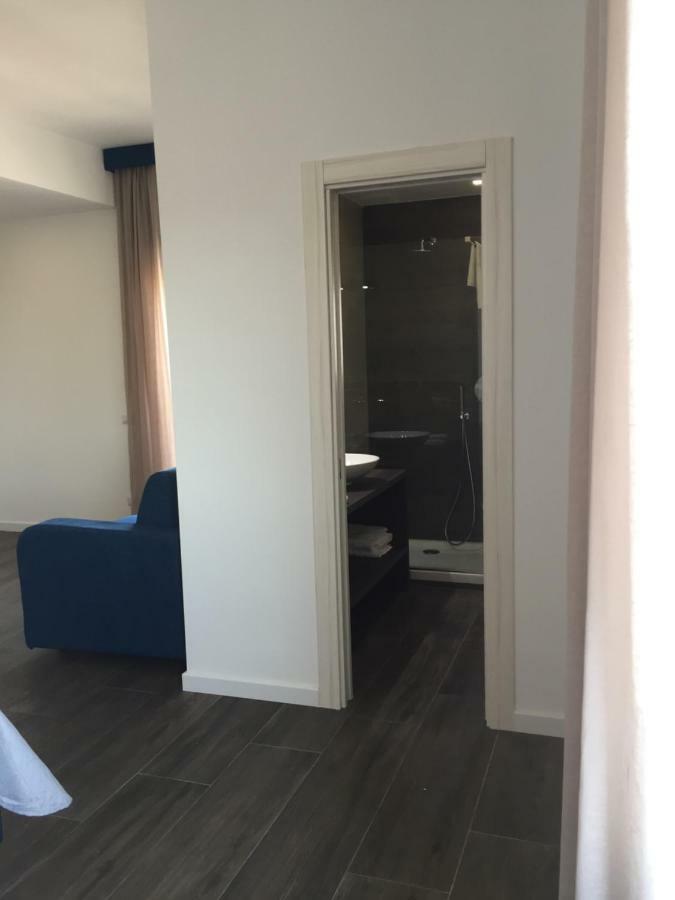 Appartement Residenza Garibaldi à Naples Extérieur photo