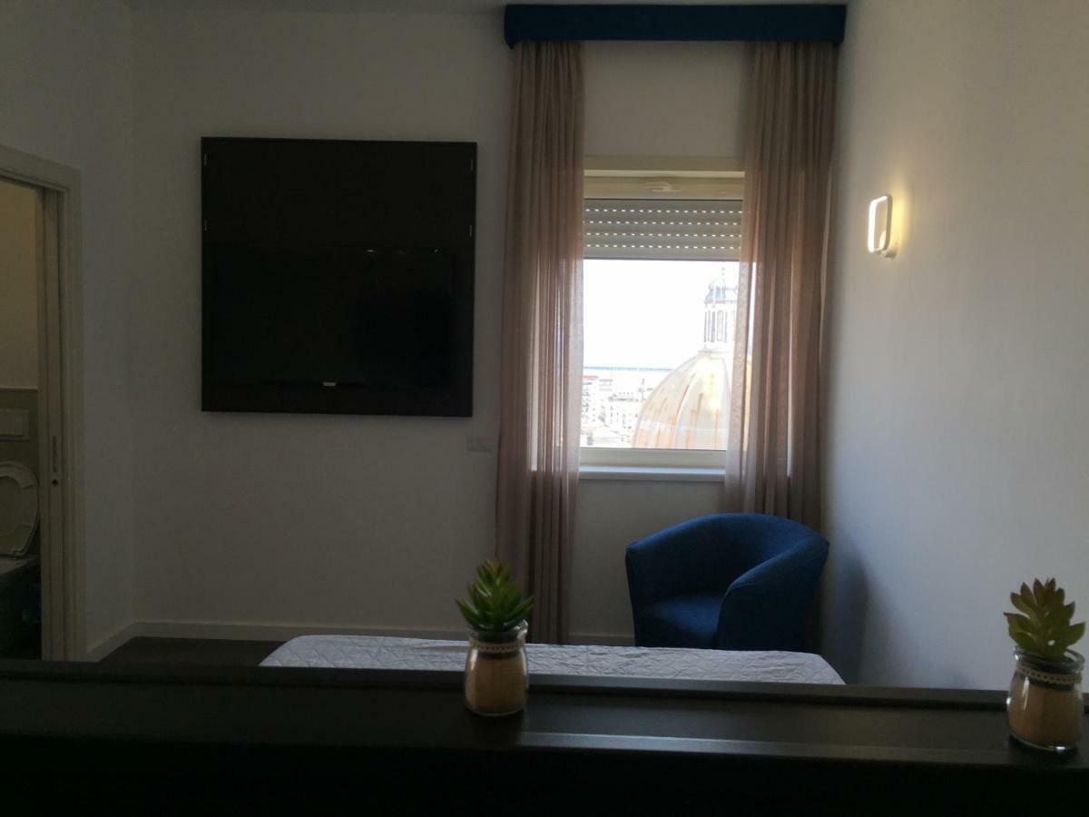 Appartement Residenza Garibaldi à Naples Extérieur photo