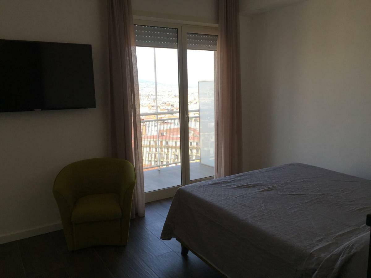 Appartement Residenza Garibaldi à Naples Extérieur photo