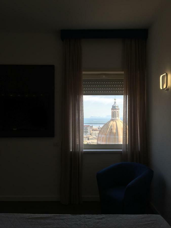 Appartement Residenza Garibaldi à Naples Extérieur photo